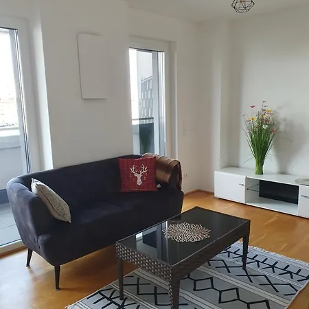 Microflat * Linz